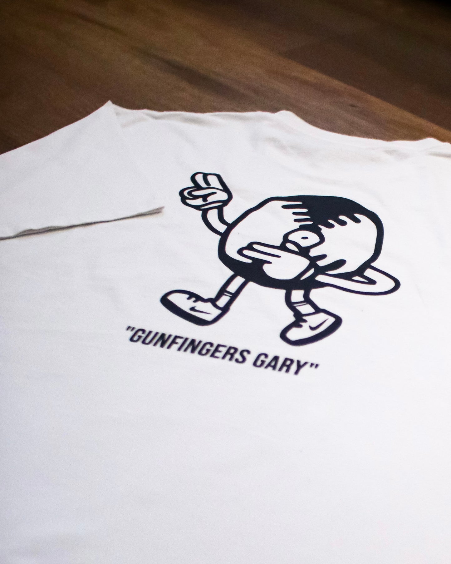 gunfingers gary tee (white)