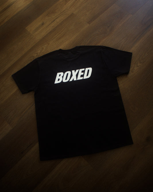 BOXED tee (black)